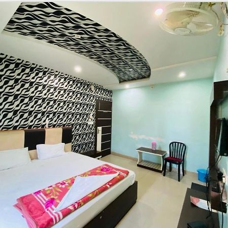 Hotel Basant Vihar International Gaya Exterior foto