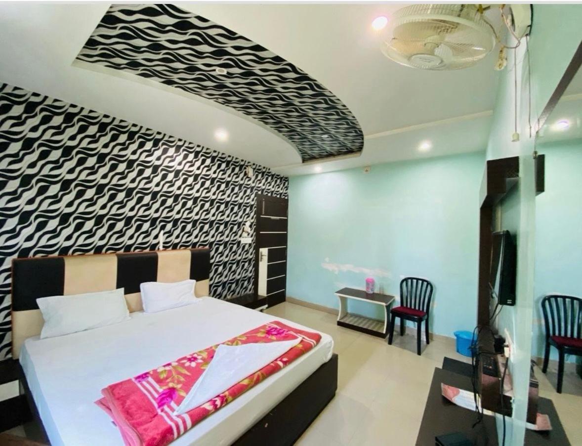 Hotel Basant Vihar International Gaya Exterior foto